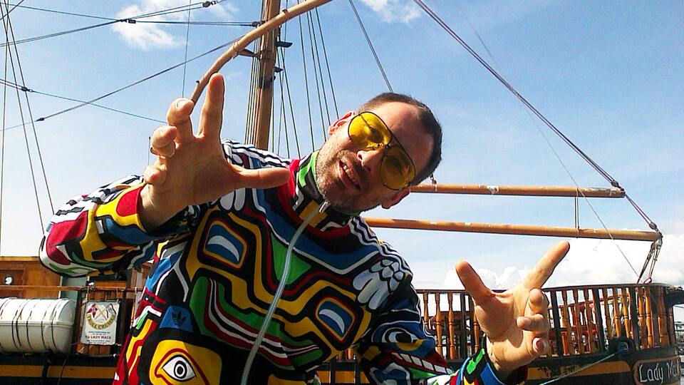 Bee Low is chilling on a sailor boat at the port in Oslo, Norway