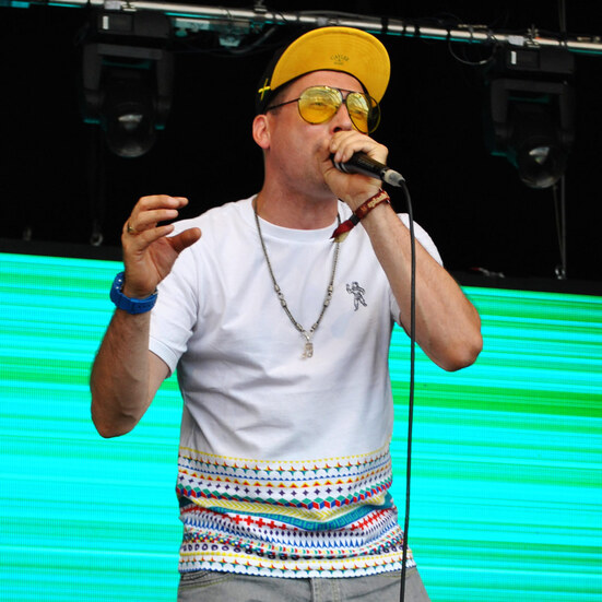 Bee Low the Human Beatbox Moderator is hosting the Beatbox Battle tournament at the Splash Festival 2013 on the Aruba Stage at Ferropolis area